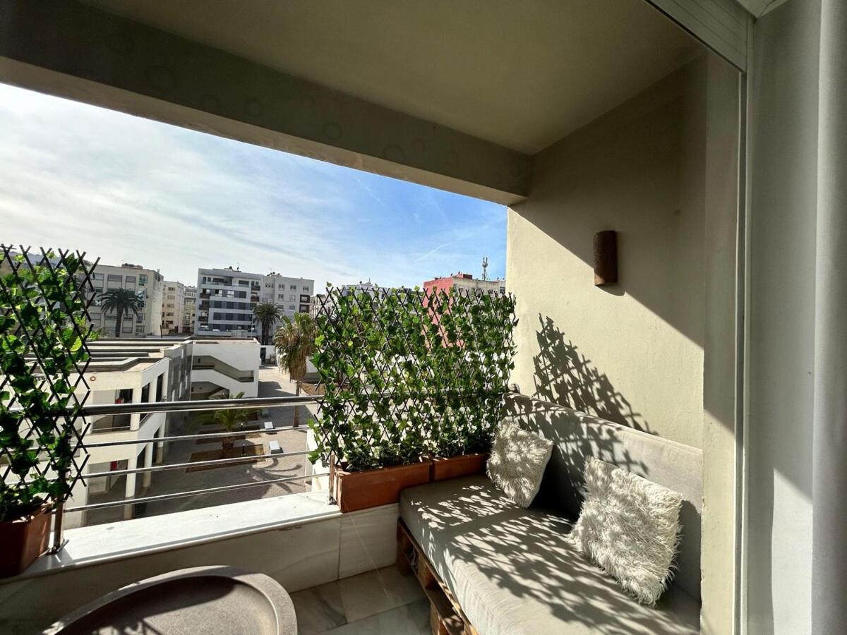 Charming Flat In Seafront - 2 Bedrooms Appartement *